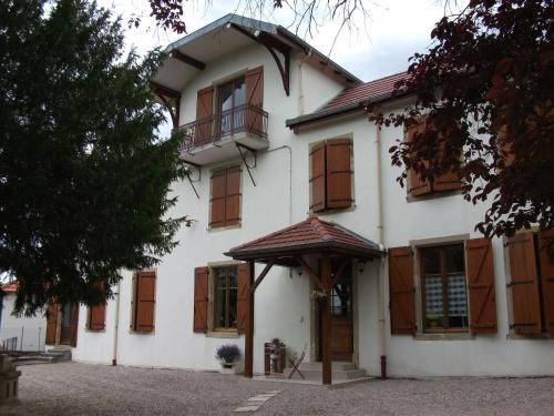 Mirecourt Bed & Breakfast | Chambre Hôte Maison de Campagne Sainte Barbe