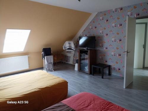 Parigne-lʼEveque Bed & Breakfast | chambre Lydie 2