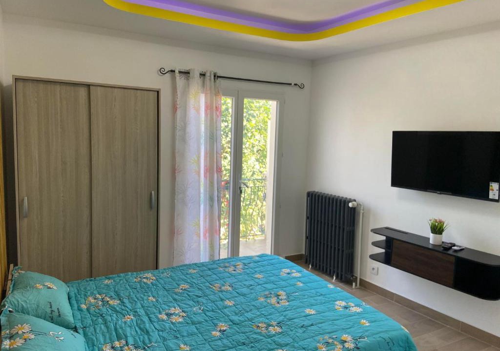 Prayssac Bed & Breakfast | Chambre n°7 (1-2pers) + Balcon
