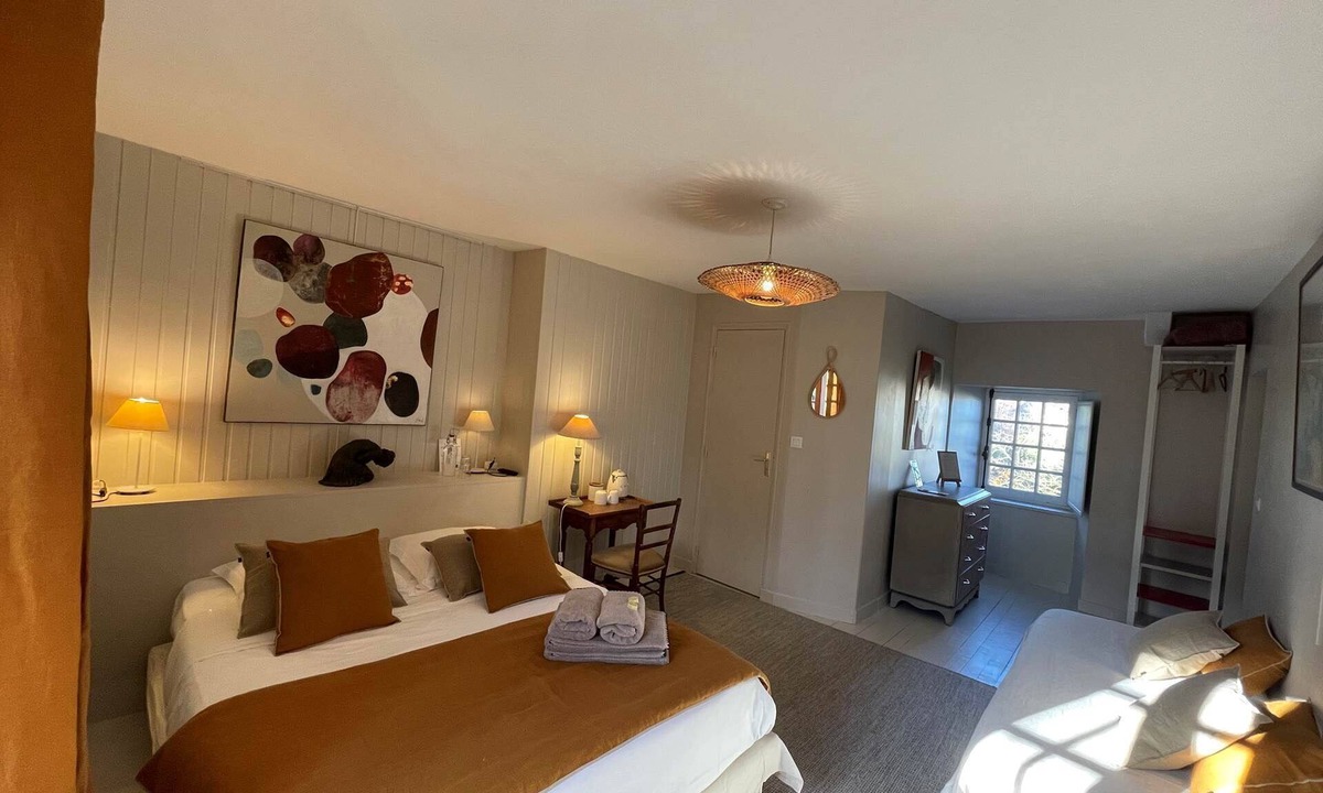 Le Rosais-La Flourie House | Chambre Noisette 2nd floor