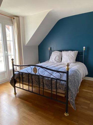 Montbazon Bed & Breakfast | Chambre Orion - Calme et lumineuse