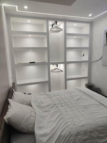 Lille Sud House | Chambre privé dans une maison avec terrasse et jardin salles de bain partagées