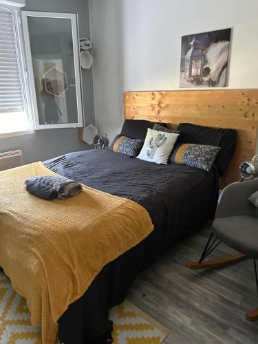 Sainte-Feyre House | Chambre Raphaël les monts