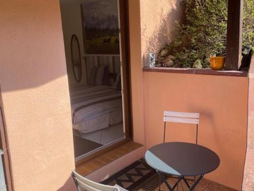 Wisembach Bed & Breakfast | Chambre spacieuse avec salle d'eau privative à Wisembach - FR-1-589-810