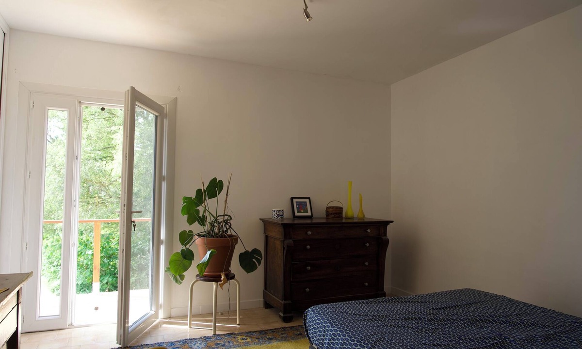 Sauve Bed & Breakfast | Chambre Valentine - Ferme Noosphère