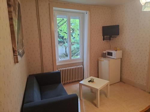 Chateauroux House | chambre vintage