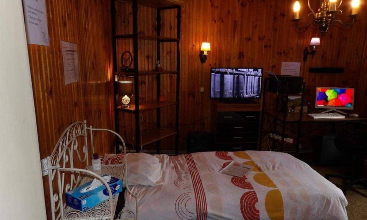 Allouagne House | Chambreallouagneeddy