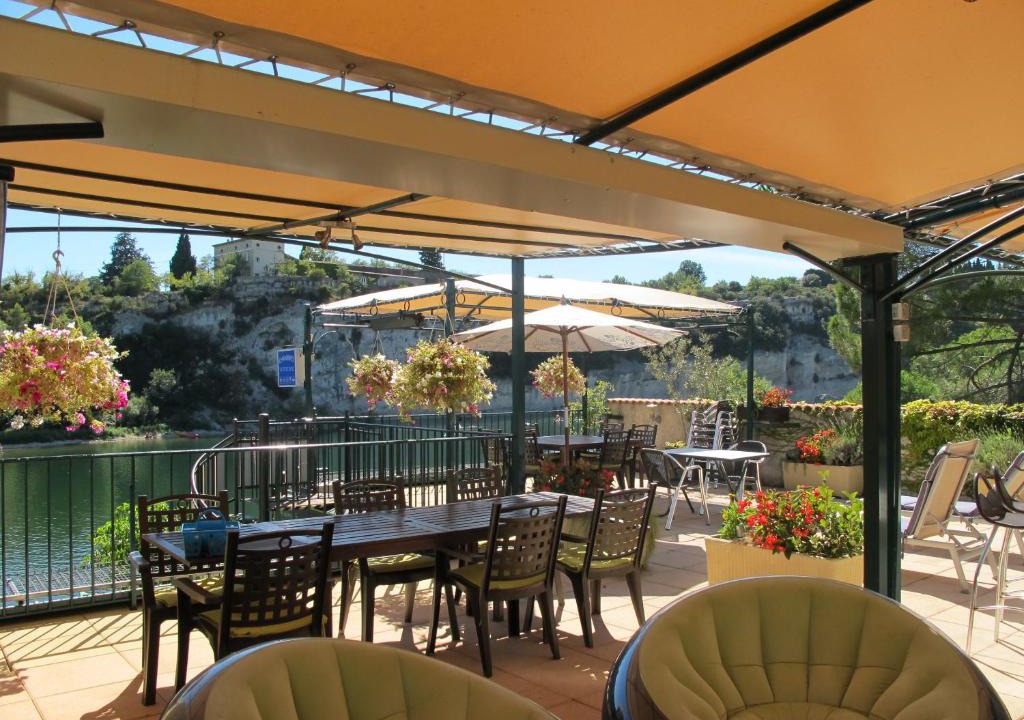 Saint-Martin-d'Ardeche Bed & Breakfast | Chambres d'Hôtes De Caïre Noù