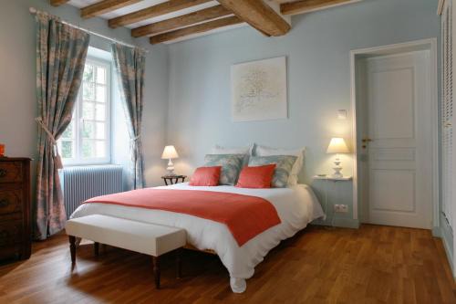 Bretteville-sur-Odon Bed & Breakfast | Chambres d'hôtes du Bas Manoir