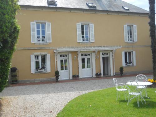 Ryes Bed & Breakfast | Chambres d'Hôtes La Gloriette