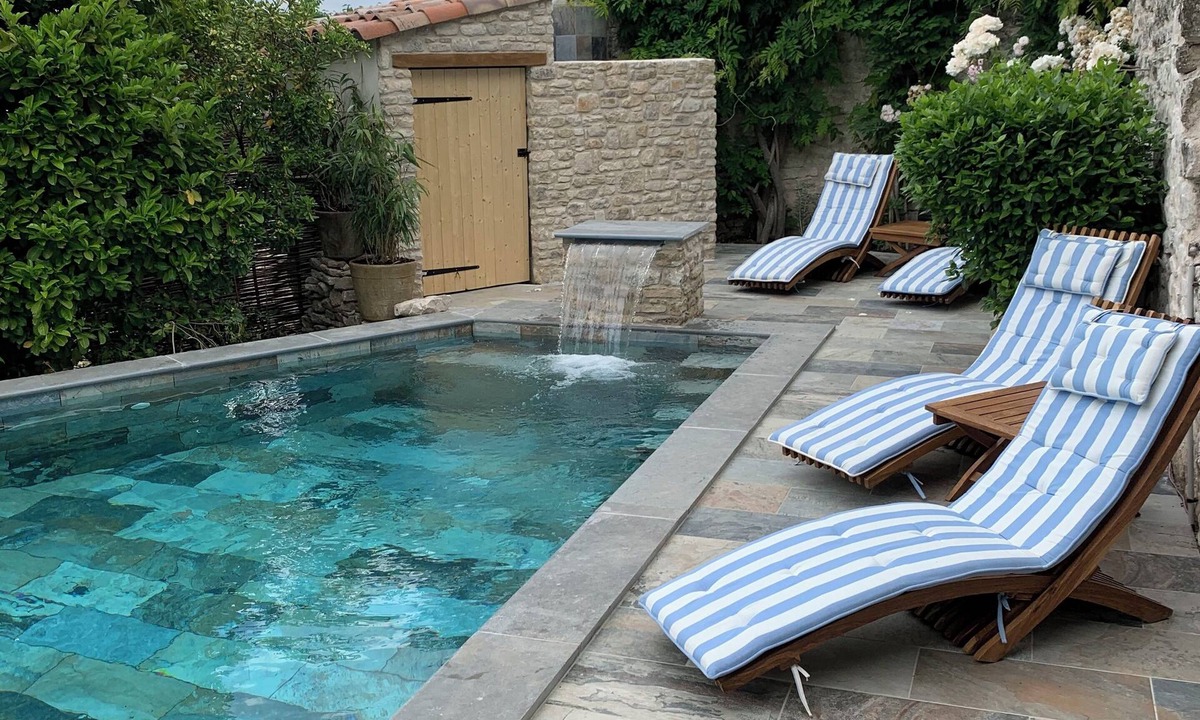 Barjac House | Chambres d'hôtes La Gourguille