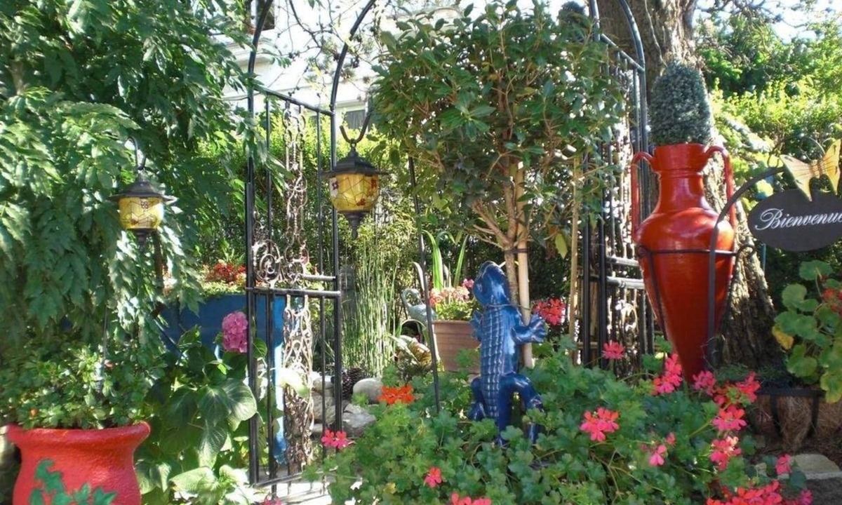 Souvans House | Chambres d'hôtes La Maison Bleue