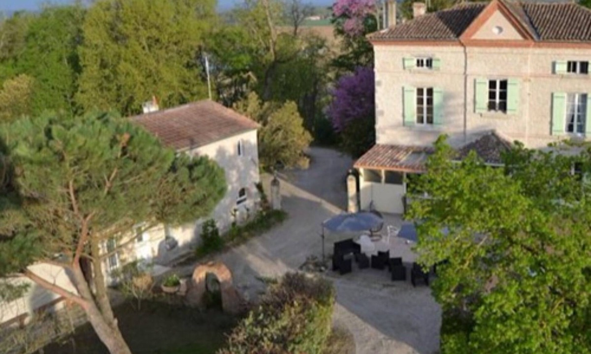 Aiguillon Bed & Breakfast | Chambres d'Hôtes Le Baraillot