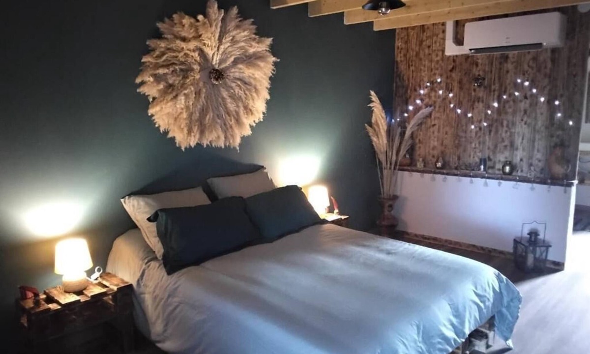 Verneix House | Chambres d'hôtes Les Cabris