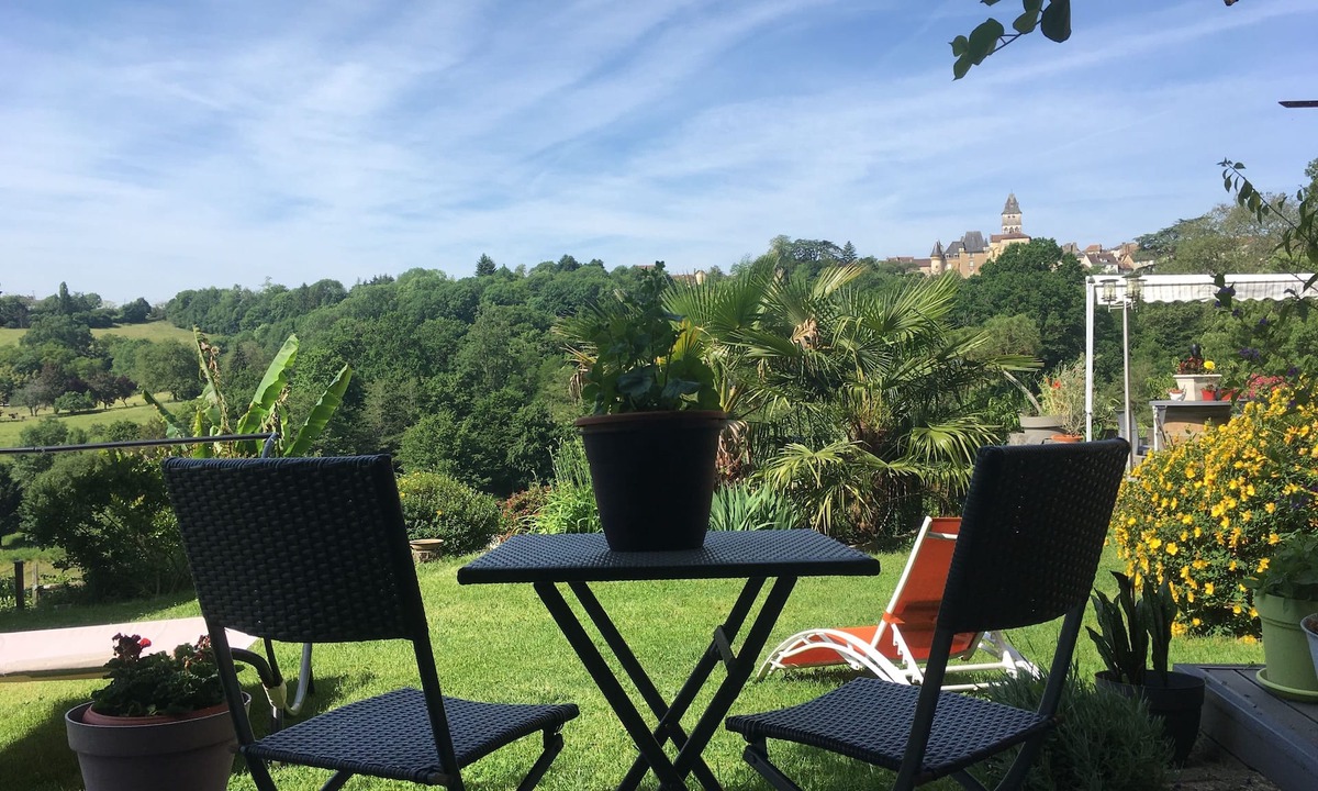 Thiviers Bed & Breakfast | Chambres d'hôtes Les Conches