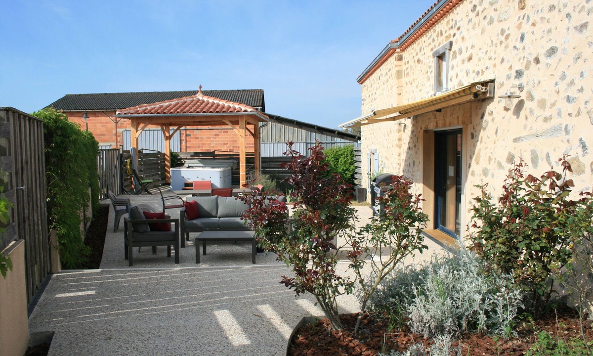 Charente Limousine Bed & Breakfast | Chambres d'hôtes Les Galaines