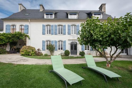 Lagarde Bed & Breakfast | Chambres D'hôtes Maison Galouÿe