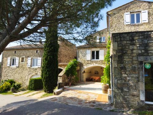 Vagnas Bed & Breakfast | Chambres d'hôtes Mas Lassagne