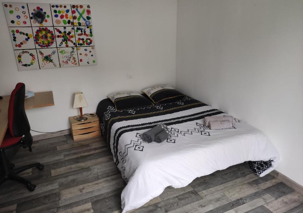 Sarge-les-le-Mans House | Chambres d hotes