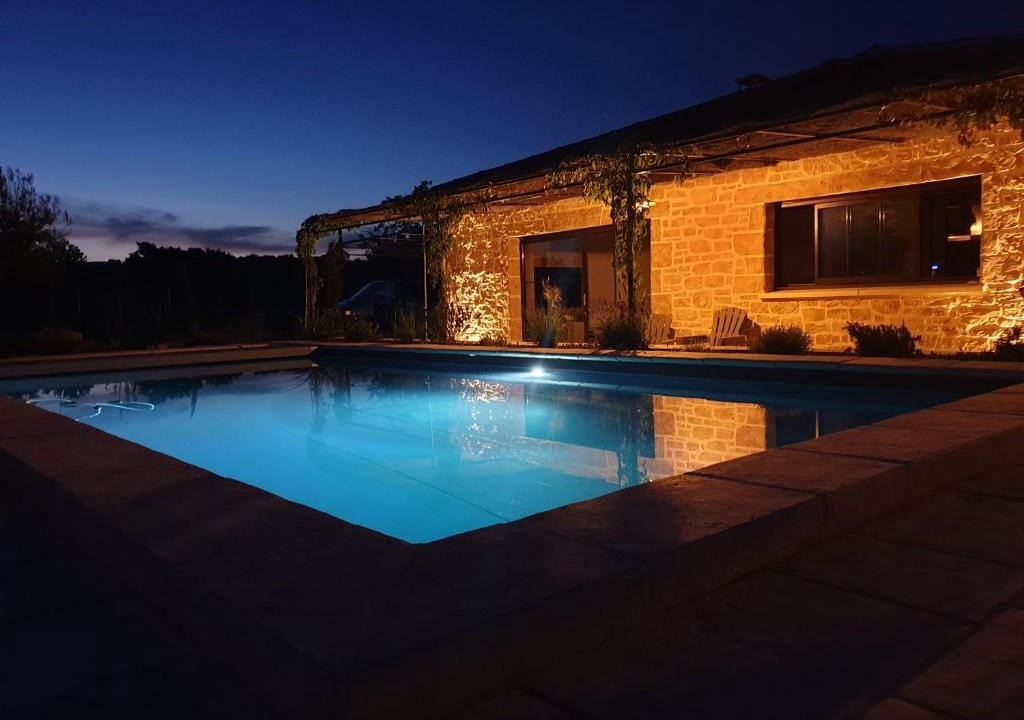 Joyeuse Bed & Breakfast | Chambres d'hotes du Mas de la Corniche