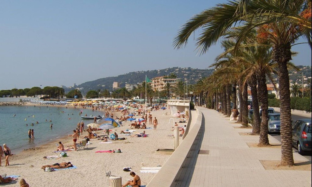 Vallauris Bed & Breakfast | Chambres d'hotes La Bigarade