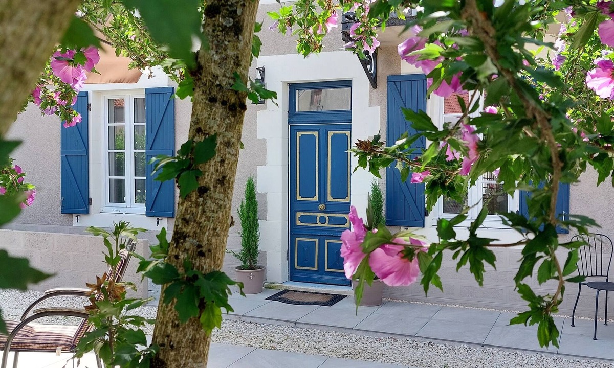 Preveranges Bed & Breakfast | Chambres d hotes la Joyeuse