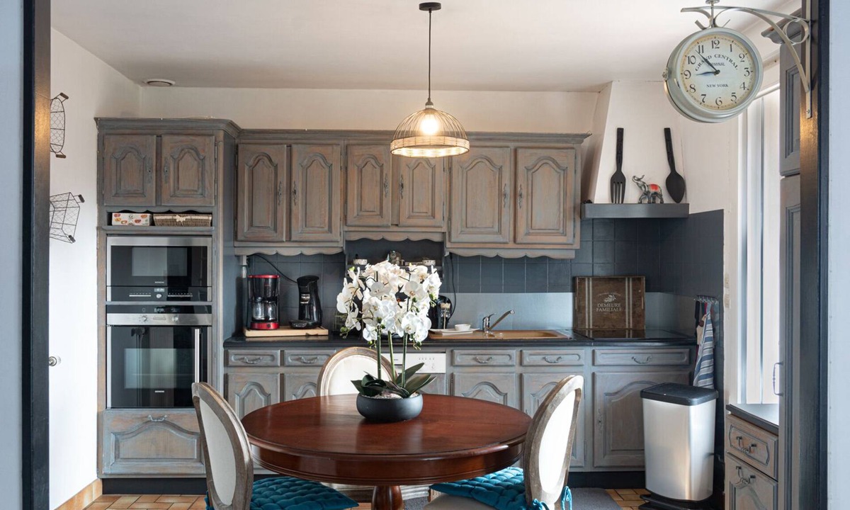 Evron Bed & Breakfast | Chambres d'Hotes Les Papillons