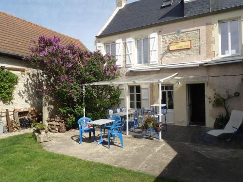 Meuvaines Bed & Breakfast | Chambres et Tables d'hôtes à l'Auberge Touristique