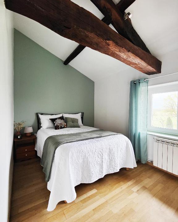 Saint-Georges-de-Reneins Bed & Breakfast | Chambres d'hôtes - Les Varennes