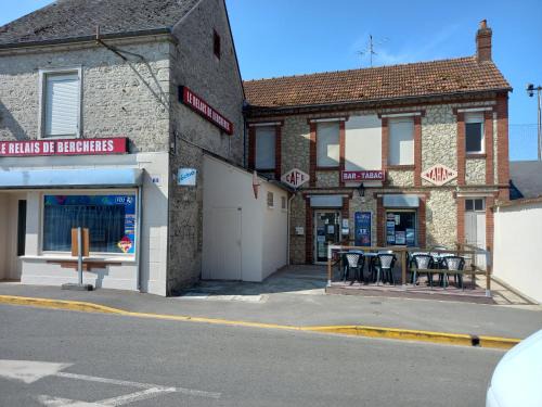 Bercheres-les-Pierres Bed & Breakfast | Chambres meublées