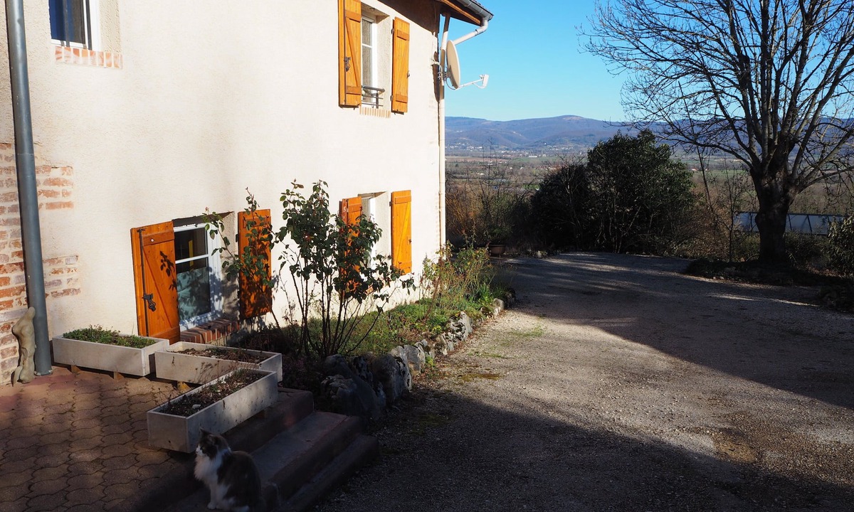 Varambon Apartment | Champ Bely Studio