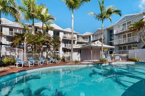 Labrador Apartment | Champelli Palms Apartments