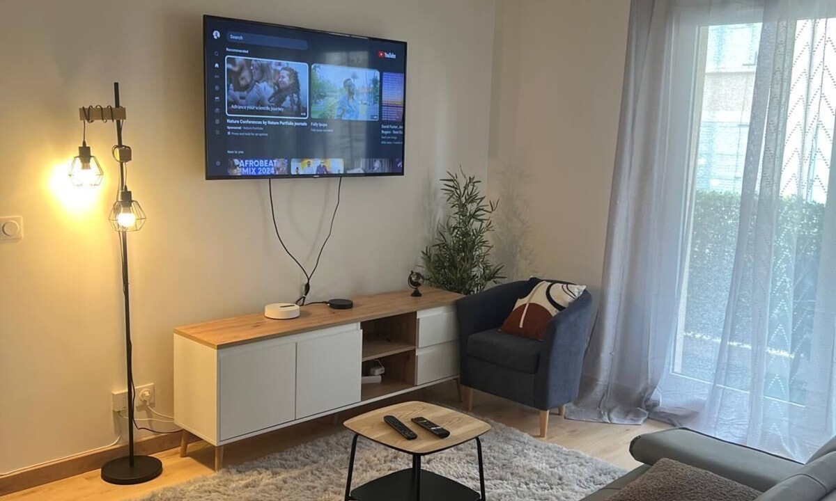 Sarcelles Apartment | Champion suites