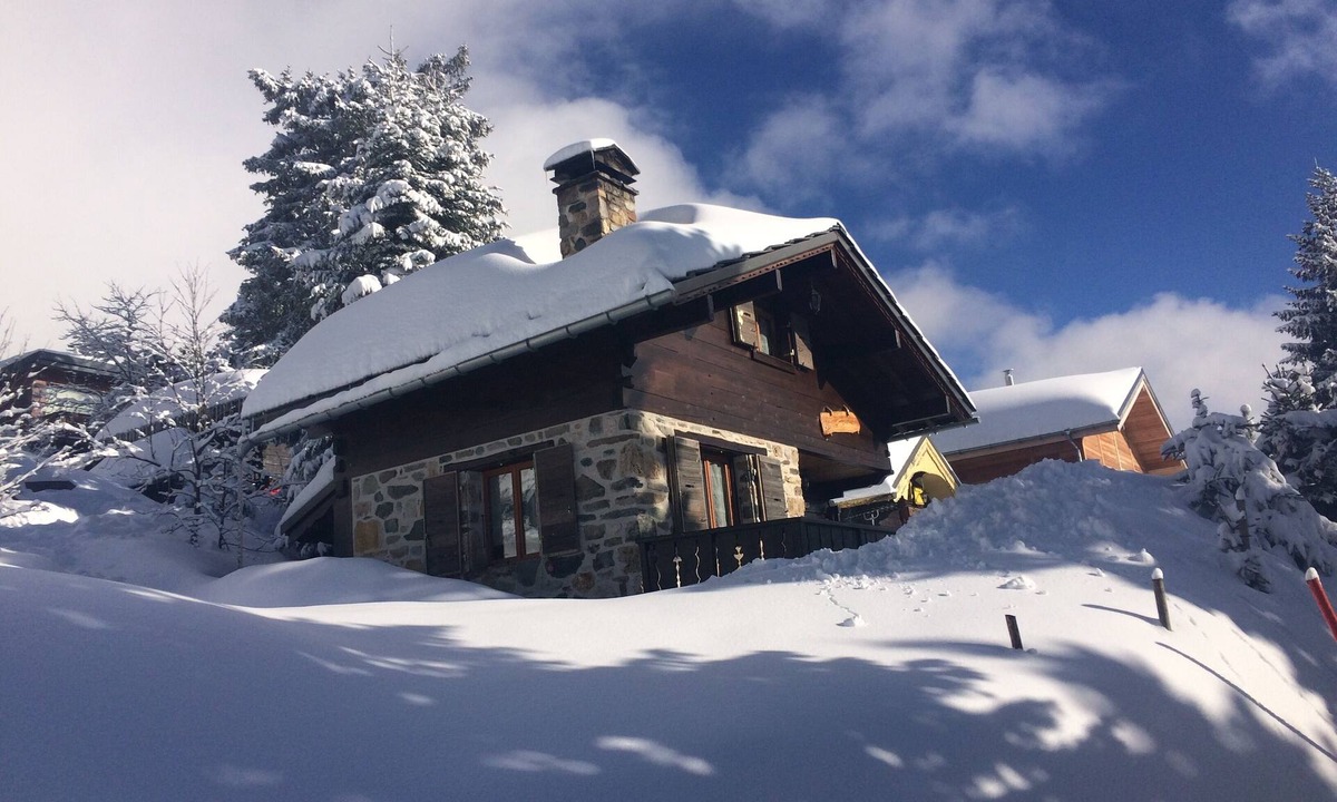 Chamrousse Ski Chalet | Chamrousse chalet 3 * independent typical wood and stone fireplace +/summer-winter