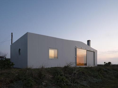 Dungeness House | Channel View, Dungeness by Bloom Stays