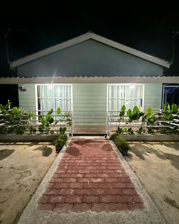 Penyabong Ski Chalet | Chantara Cottage