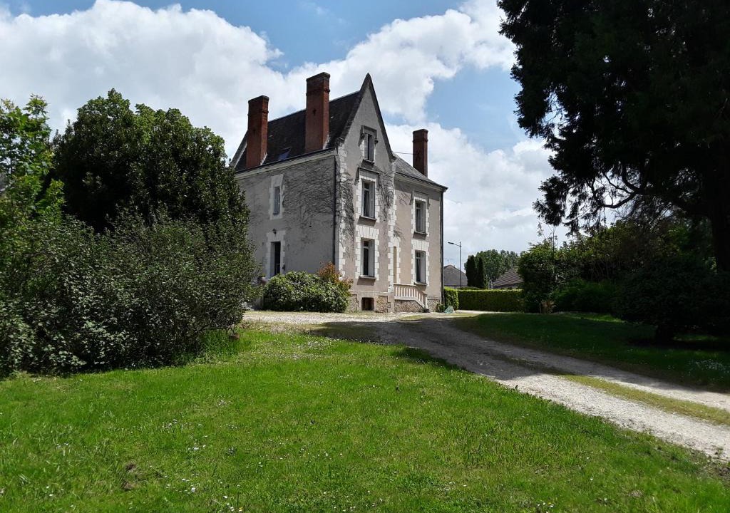 Ligueil Bed & Breakfast | CHANTOISEAU