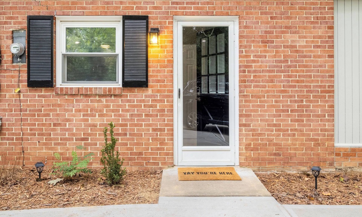 Chapel Hill House | Chapel Hill Nature Retreat close to UNC and Duke