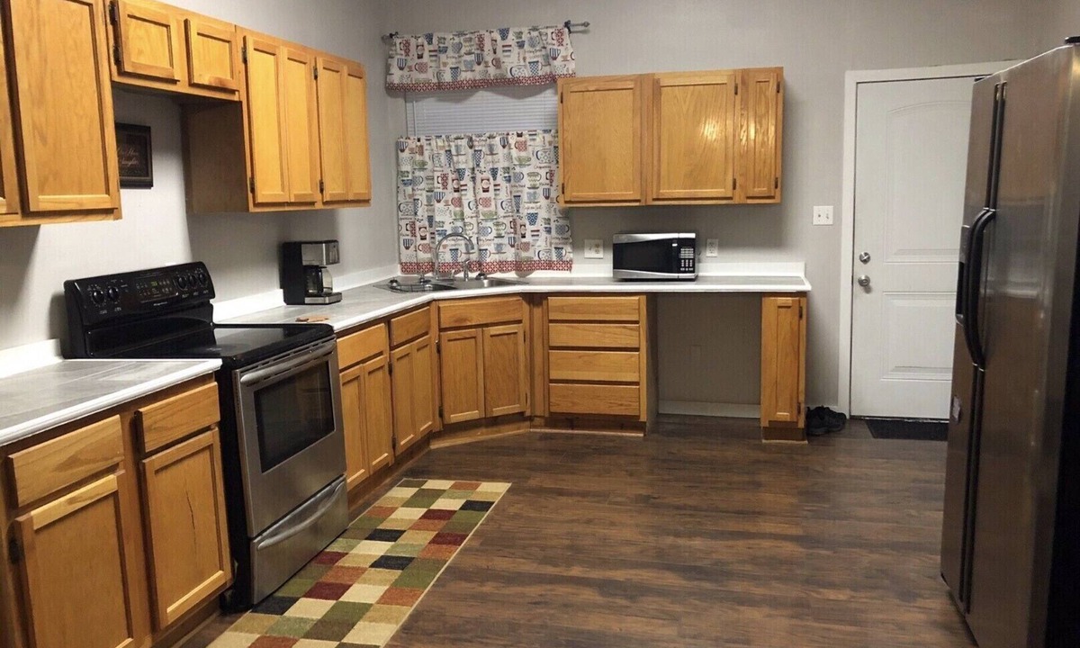 Ingleside Apartment | Chapel House