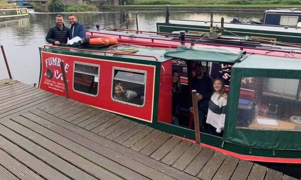 Sileby Apartment | Chaplin House - Sileby