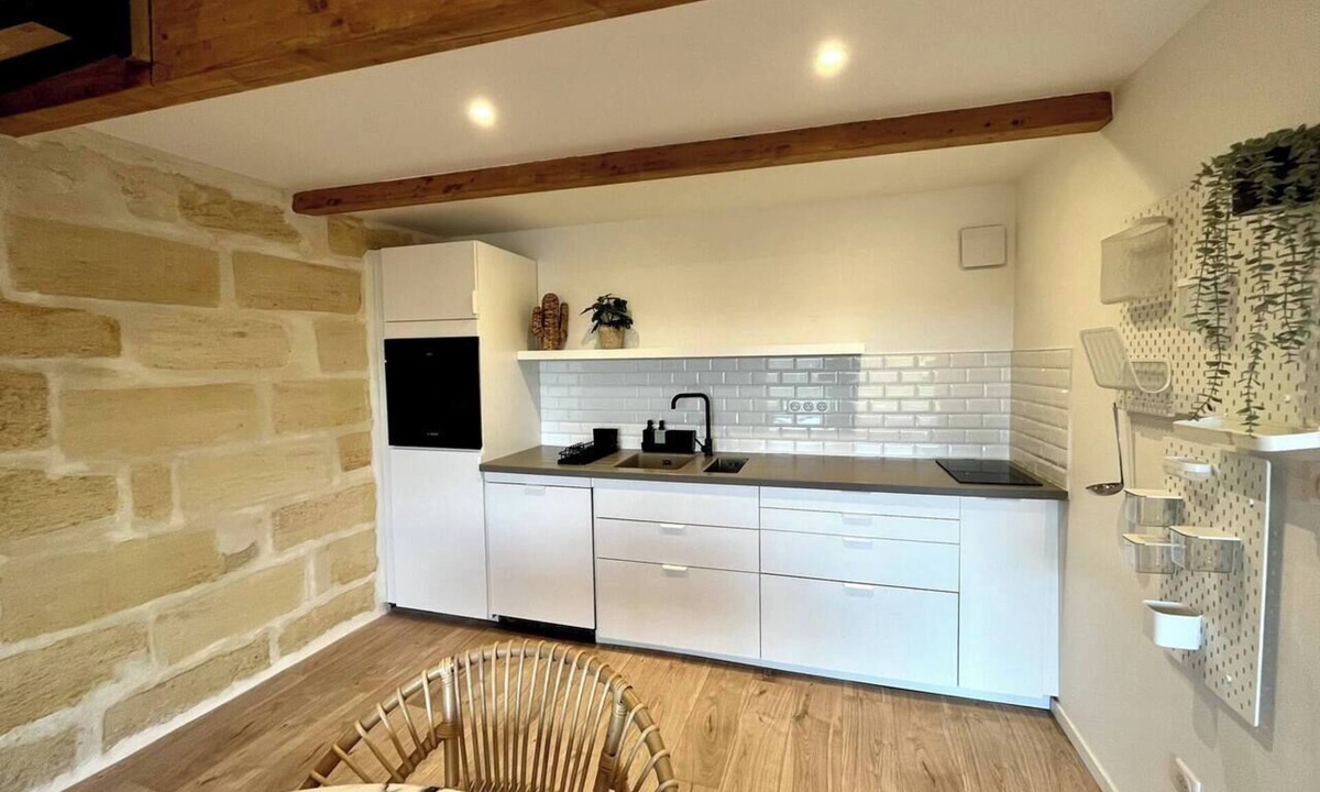 Saint-Sulpice-de-Faleyrens House | Charming vineyard guesthouse