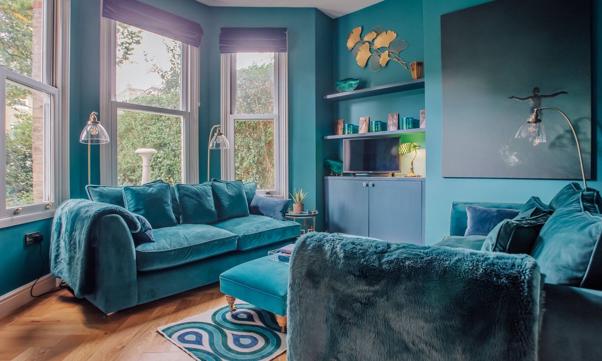 Berrylands Apartment | Character 1 bedroom apartment with garden & parking