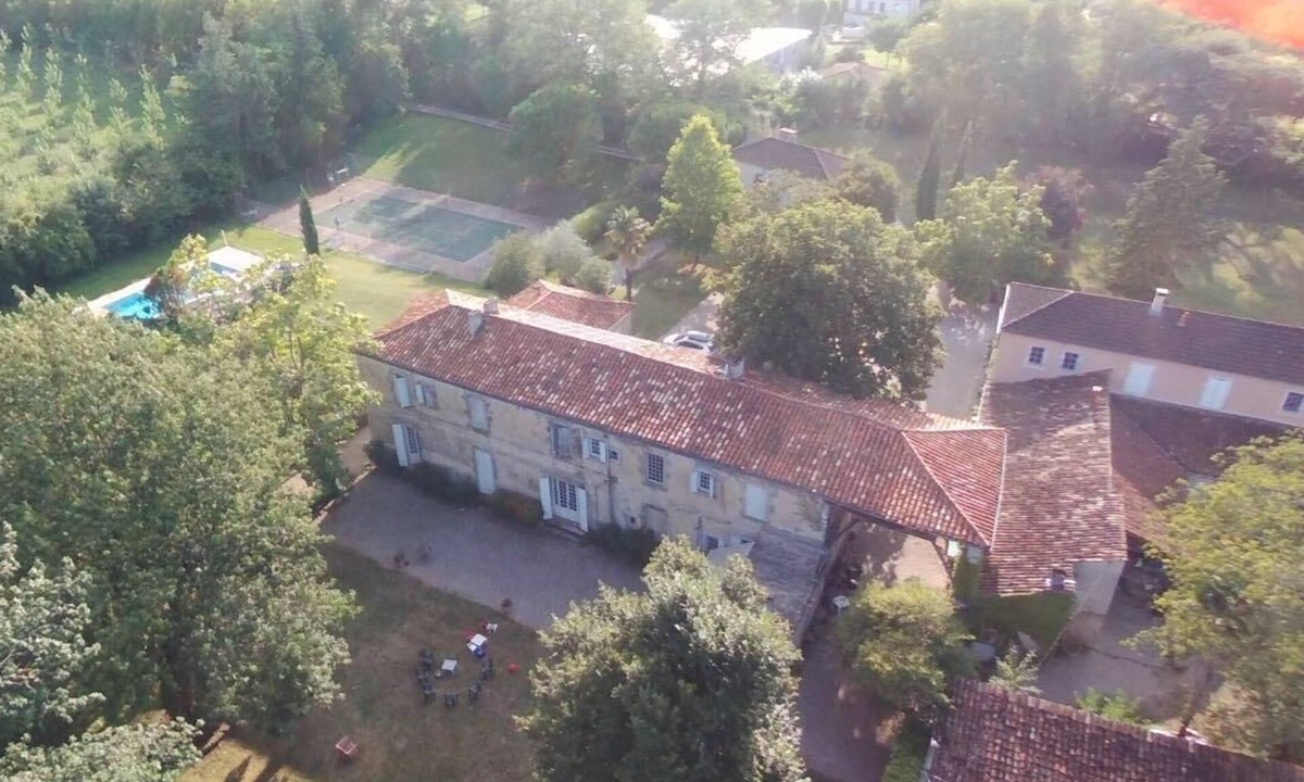 Villeneuve-sur-Lot House | Character house