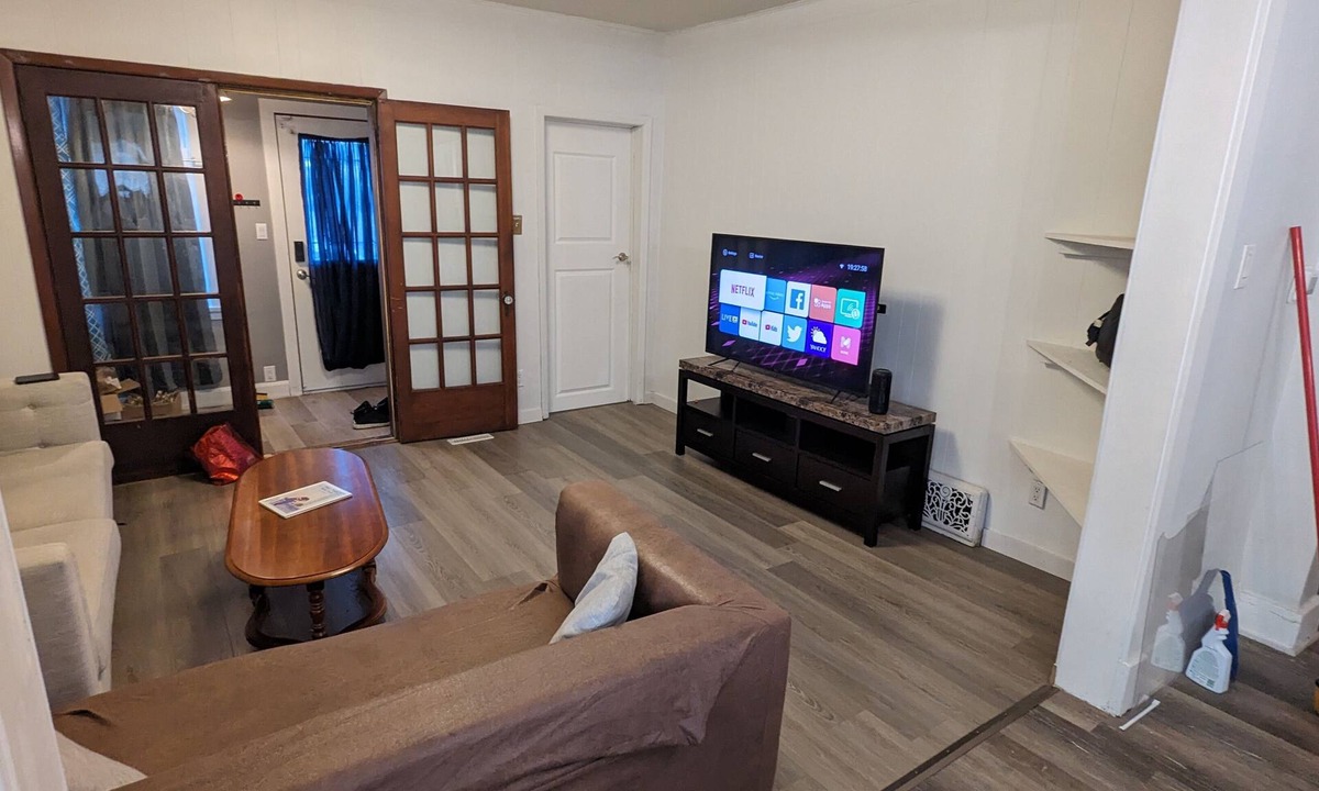 Thunder Bay House | Character Home Away from Home