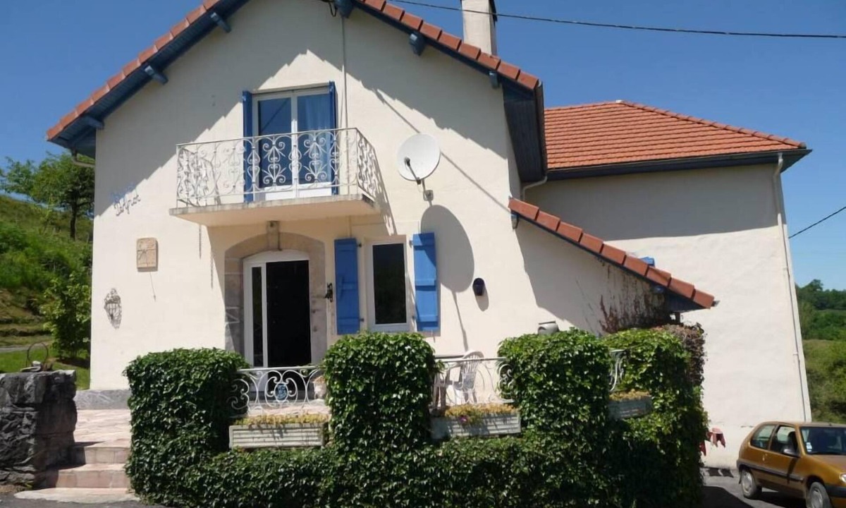 Peyrouse House | Character house with breathtaking views, sleeps 6.