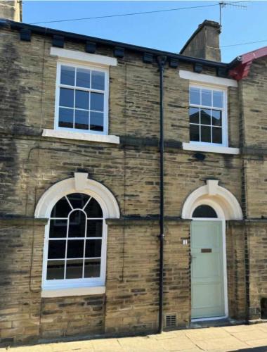 Saltaire Village House | Characterful Grade II listed Victorian Terrace