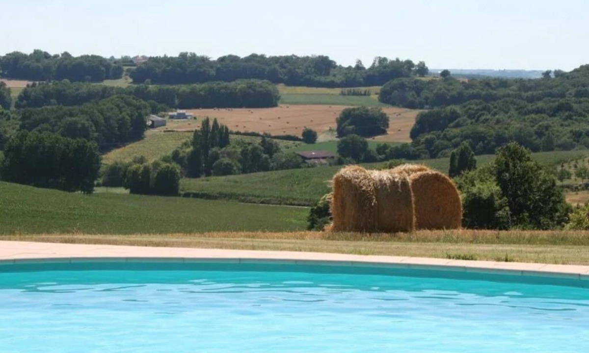 Juignac Villa | Charente : Breathtaking views, absolute calm, comfort guaranteed