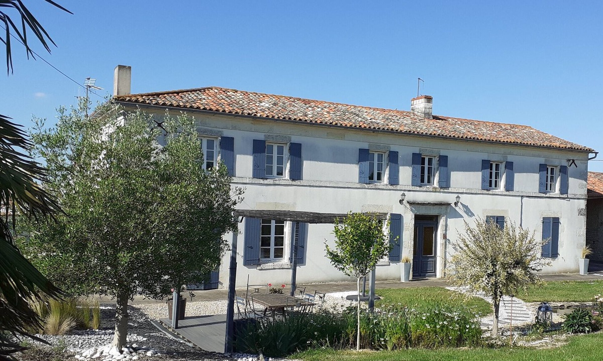 Annezay House | Charente country house