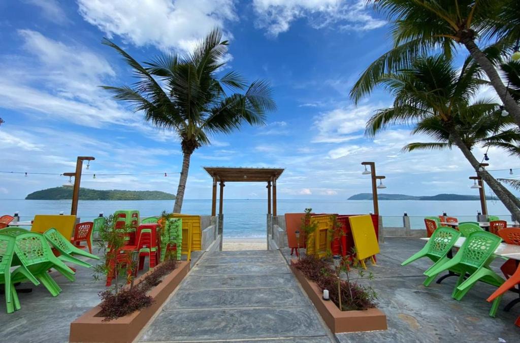 Lubok Buaya Resort | Charlie Langkawi Motel