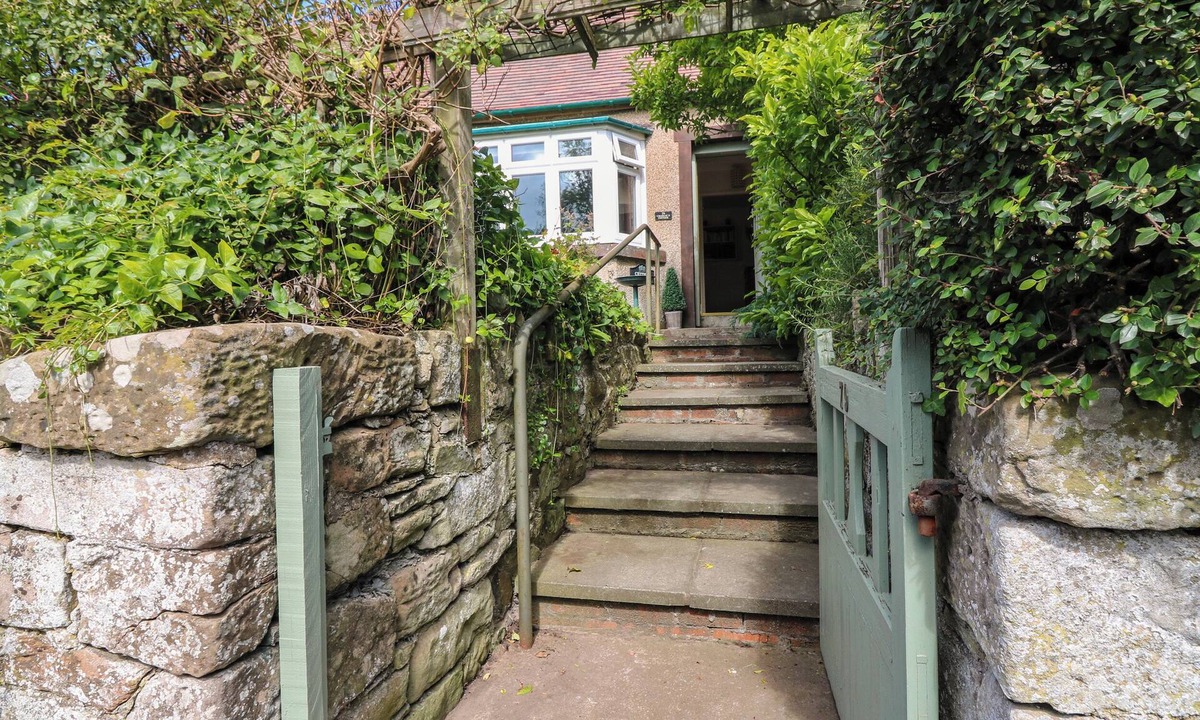 Swinton Cottage | Charlies Cottage